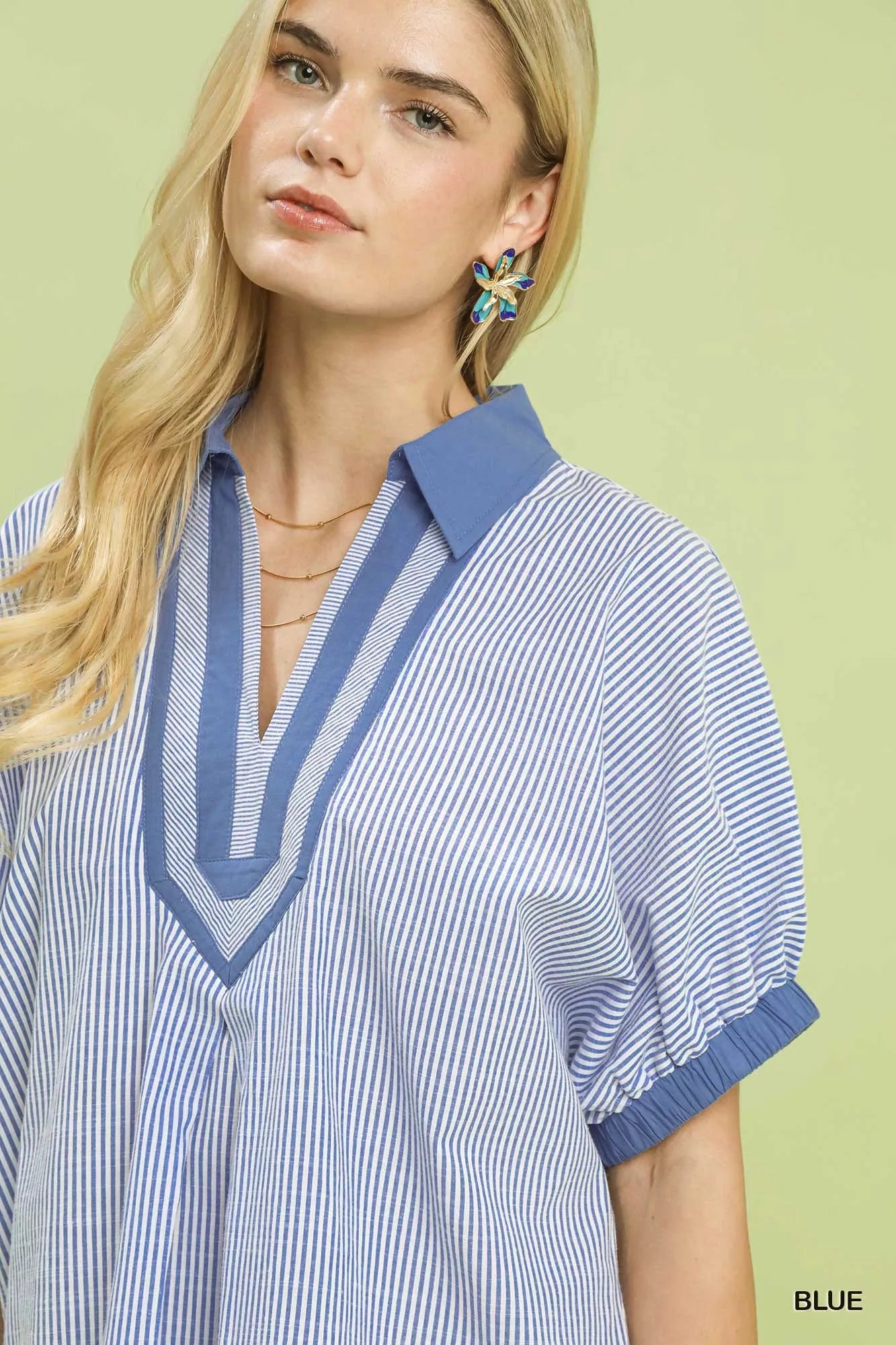 Trendy women top stripe popover contrast trim casual chic look
