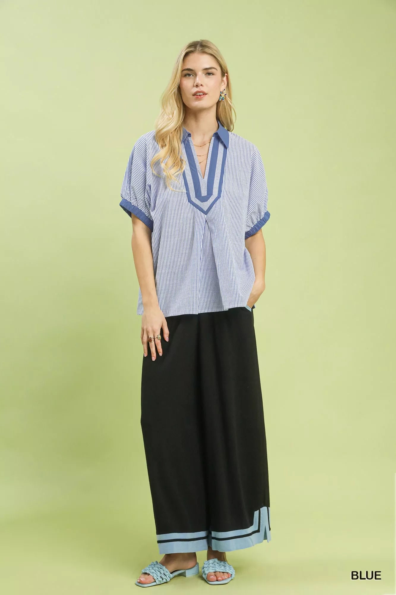 Casual women top striped pattern contrast trim popover style