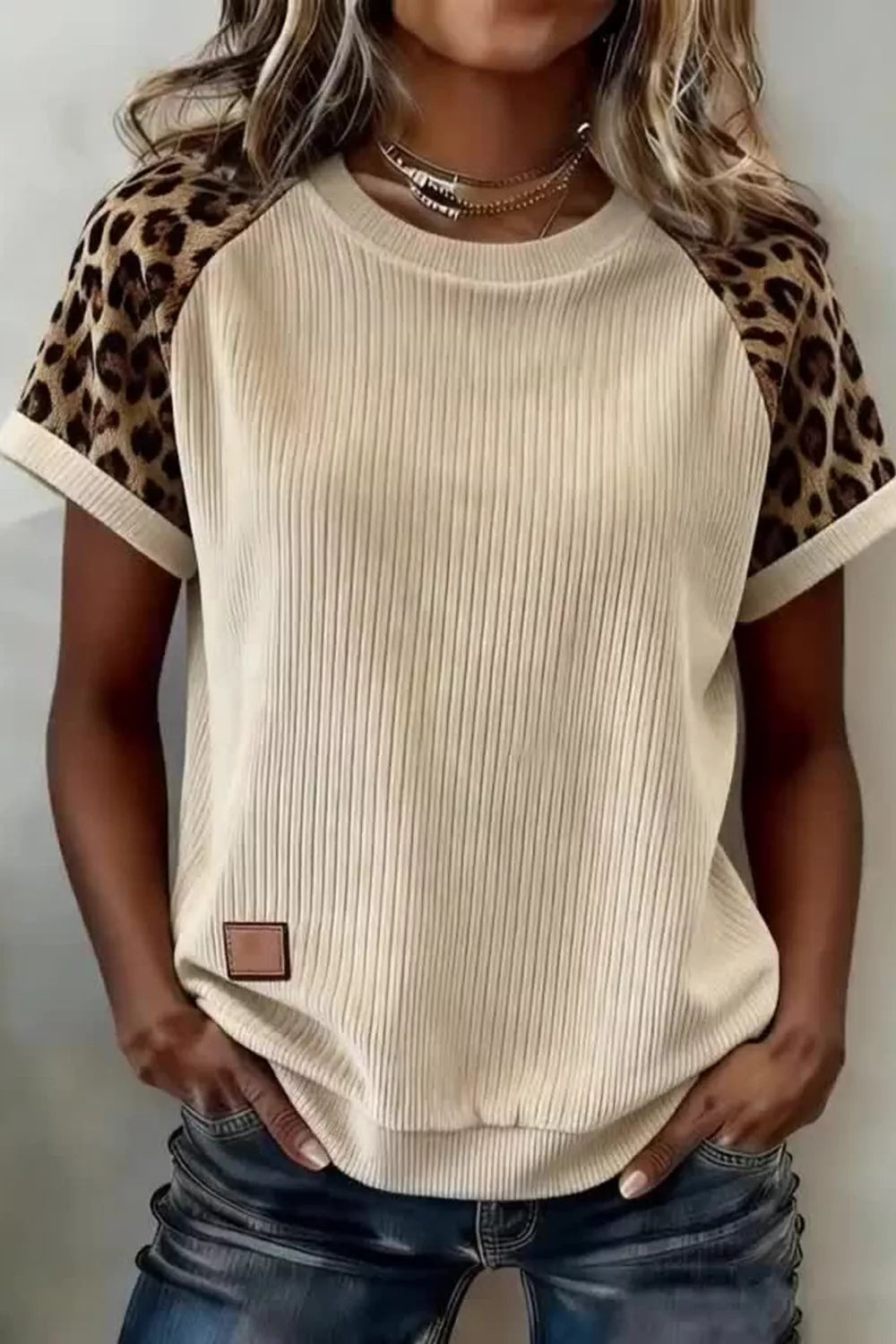 Ribbed color block leopard sleeve loose tee for women Elluxora