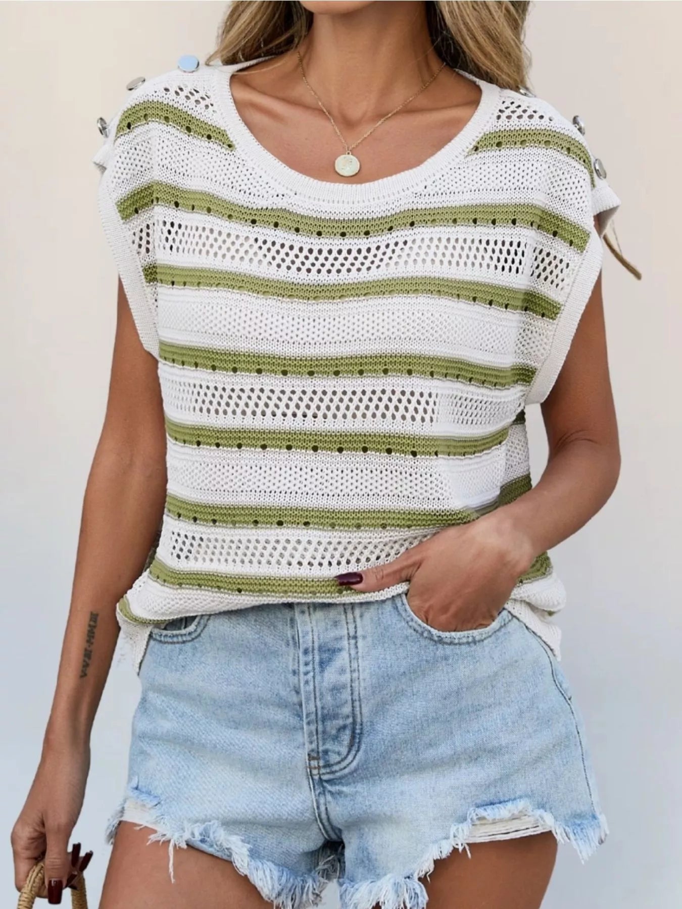 Fitted women knit top openwork cap sleeve round neck style 