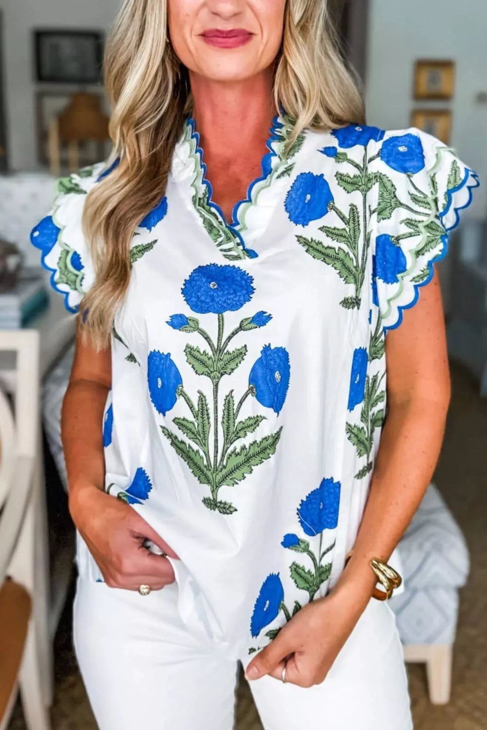 Fitted women blouse layered v neck scallop trim contrast design